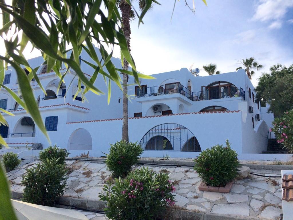 Pissouri Beach Front Apartments الغرفة الصورة