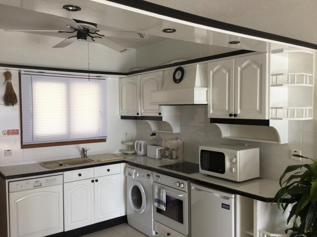 Pissouri Beach Front Apartments المظهر الخارجي الصورة